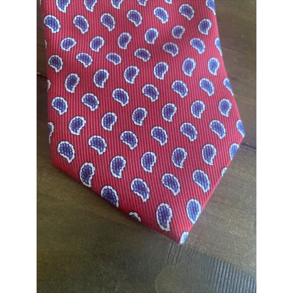 Brooks Brothers All Silk Mens Neck tie‎ Red Blue Paisley Irregular - Picture 2 of 4